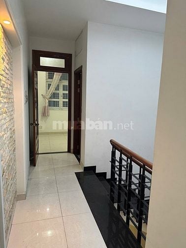Cho thuê căn nhà mặt tiền số 19 đường số 3, Tân Kiểng, Quận 7