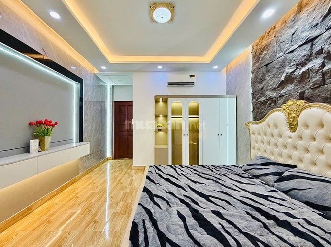 MẴT TIỀN 6 LẦU GIÁ THANH KHOẢN NHANH 