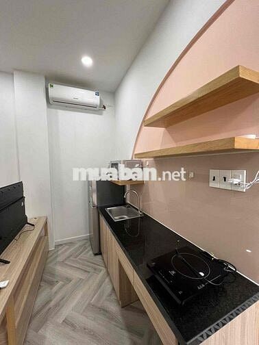 💥Sẵn phòng bancol thoáng gần sân bay  - Full nội thất cao cấp có Tivi