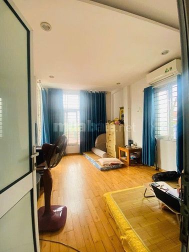 Ngay ngã tư Vạn Phúc - Tố Hữu, 48m2, 4 tầng, 3.8m mặt tiền, 6.2 tỷ