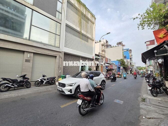 [8mx16m]Tòa nhà MT Hồ Hảo Hớn, Q1 - Giữa Võ Văn Kiệt&Cô Giang-Cho thuê