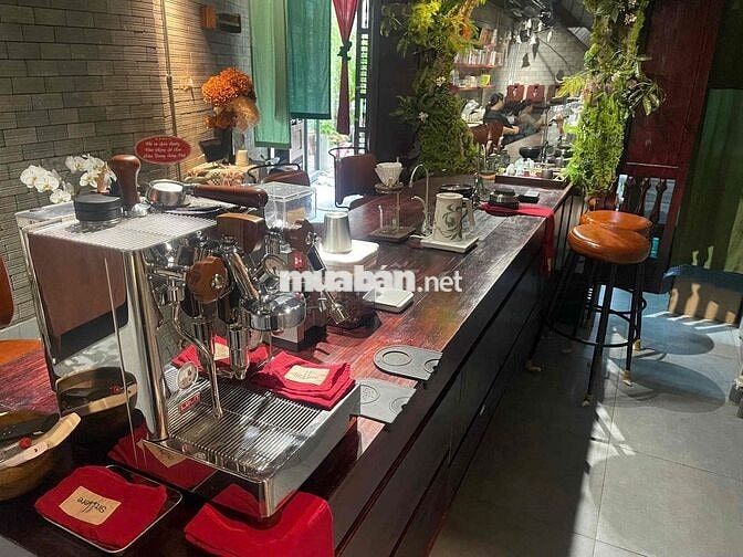 Sang nhượng quán cafe full nội thất