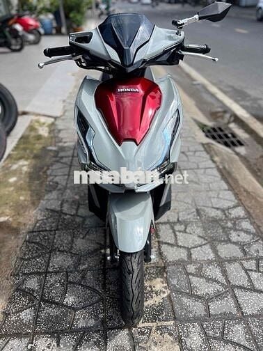 Ab 160 ABS 2025(mới 99%)❇️Đồng Moto Đà Lạt❇️