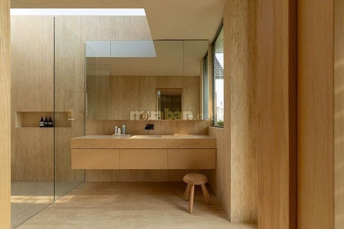 Villa mới tinh 404m² tại KDC Tuổi Trẻ Thủ Đức, sân vườn rộng, 110 tỷ