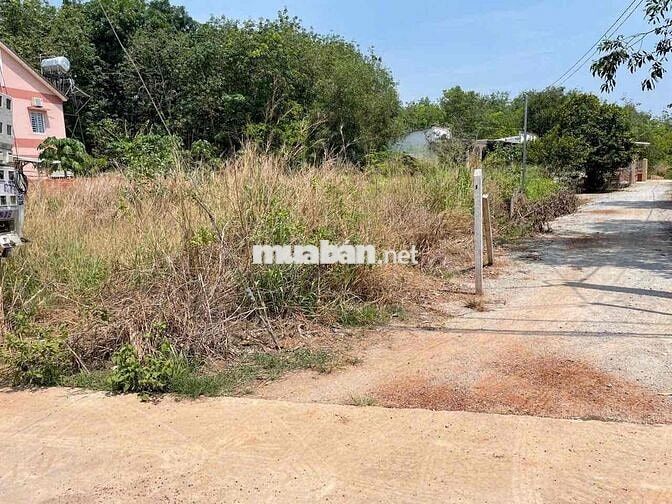 Tôi chính chủ cần bán đất mặt tiền Lai Uyên 28