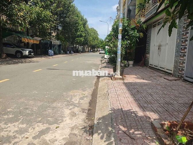 cho thuê phòng mới sạch đẹp sang trọng .gần làng đại học.