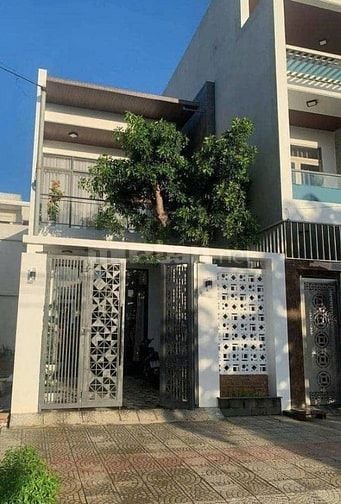 Bán gấp nhà ngay Vòng Xoay An Lạc, đường Trần Đại Nghĩa, giá 1 tỷ 350.