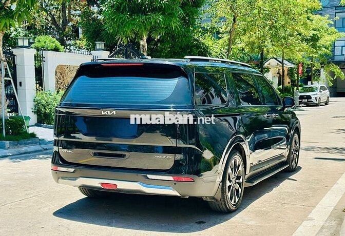 KIA Carnival 2023 Signature