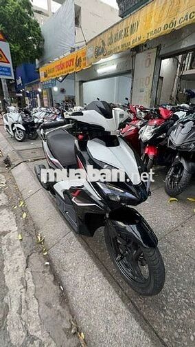 Honda Air Blade FI 2018 Đen trắng
