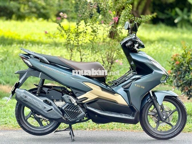 Honda Air Blade 125 2024 Xám odo13k.Zin Nguyên Bản