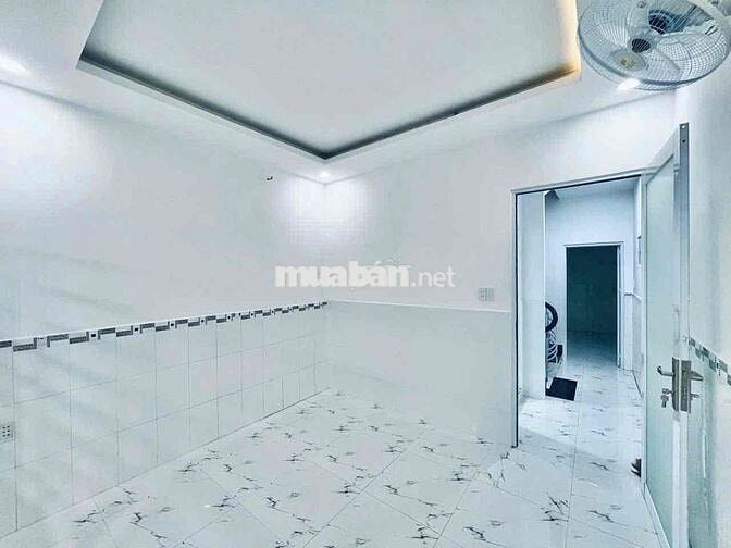 cần bán gấp nhà hẻm xe hơi 15m