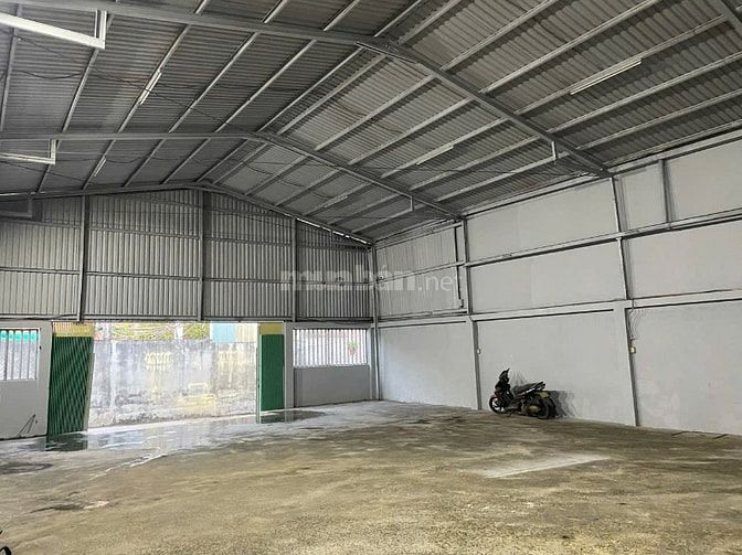 CHO THUÊ KHO GẦN QL1A NGAY THỐNG NHẤT NỐI DÀI