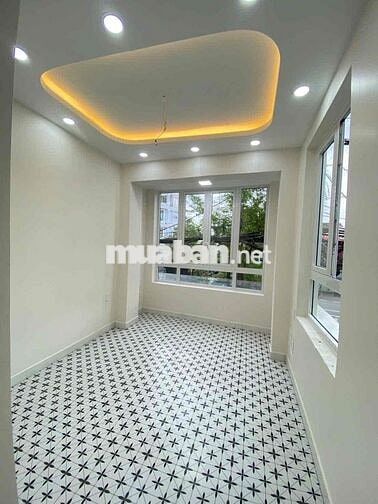 cho thuê nhà mặt tiền huỳnh tấn phát nhà bè
