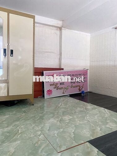 Kiot Kinh doanh cho thuê . Dt 27m2 . 2 phòng ngủ 