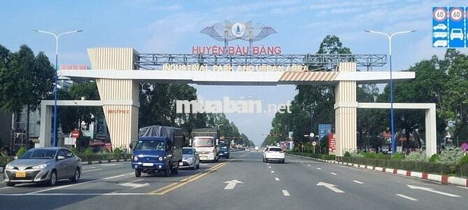Đất đẹp ngay chợ Lai Uyên 357m2/520tr kế bên là dãy trọ đang xây KD