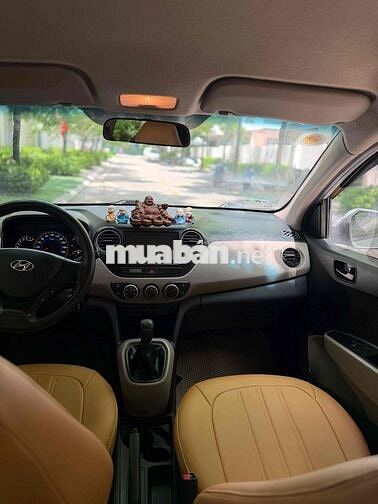 Hyundai i10 2016 Bạc Số sàn