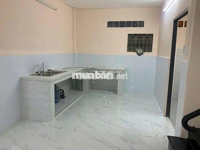 Cho thuê nhà 2pn hẻm xe hơi đường Lũy Bán Bích, quận Tân Phú 