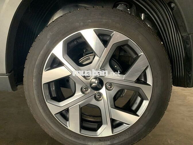 Mitsubishi Xpander Cross 2023