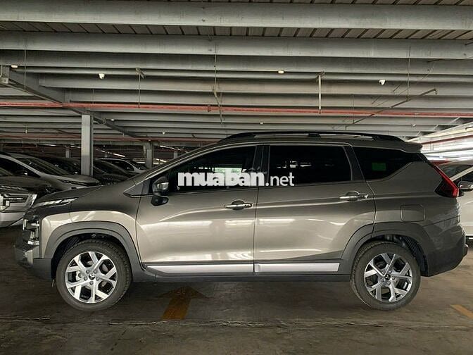 Mitsubishi Xpander Cross 2023