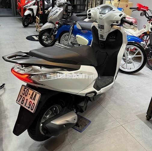 Honda Lead 125 Tiêu Chuẩn 2025 Trắng