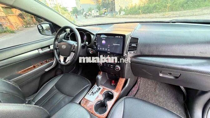 Kia Sorento 2012 Tự động Đen