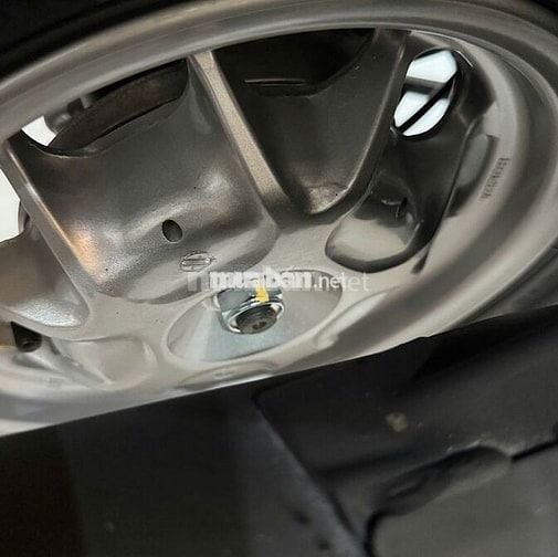 Honda Lead 125 Tiêu Chuẩn 2025 Trắng