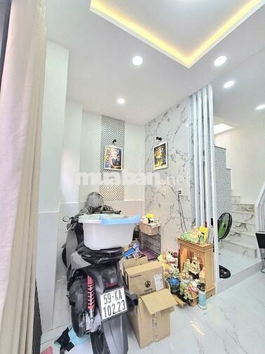 Nhà đẹp giành cho vợ chồng mới cưới - 3 tỷ hơn xíu - 2pn 2wc - Quận 8