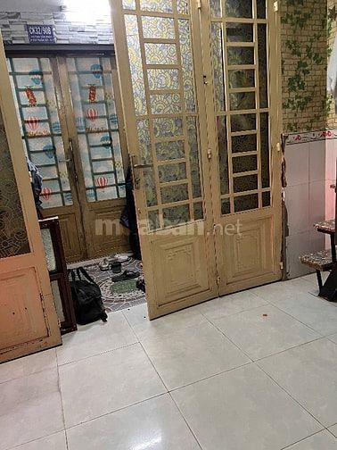 Bán nhà hẻm Trần Xuân Soạn Quận 7