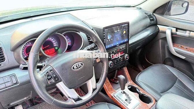 Kia Sorento 2012 Tự động Đen