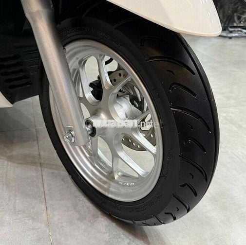 Honda Lead 125 Tiêu Chuẩn 2025 Trắng