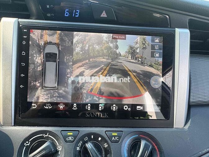 Toyota Innova 2018 Số sàn Trắng