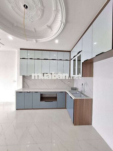 BÁN NHÀ 6 TẦNG THANG MÁY 60M² VIEW HỒ THOÁNG MÁT Ô TÔ ĐỖ CỬA NGÀY ĐÊM