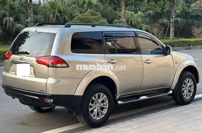 Mitsubishi Pajero Sport 2016 D 4x2 MT - 120000 km
