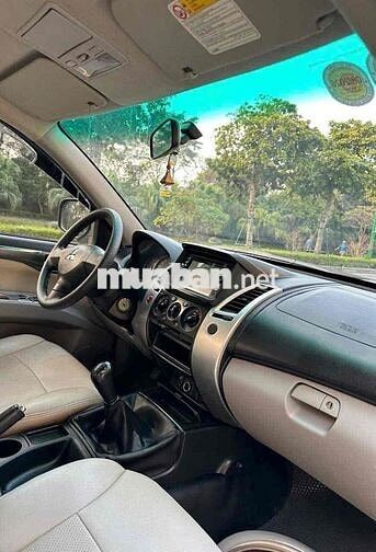 Mitsubishi Pajero Sport 2016 D 4x2 MT - 120000 km