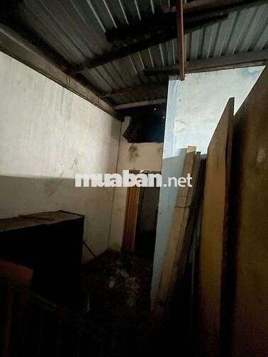 .Nhà giá tôt MT Nguyễn Quý Anh, 33m2, 2 tầng giá 2,9x tỷ