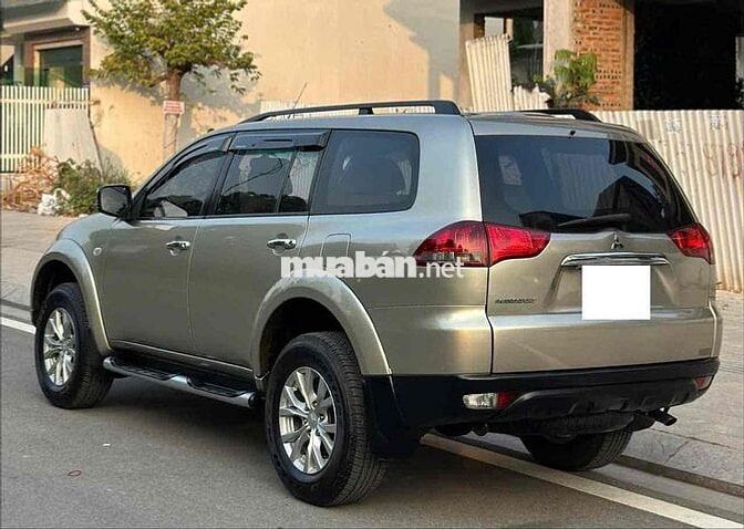Mitsubishi Pajero Sport 2016 D 4x2 MT - 120000 km