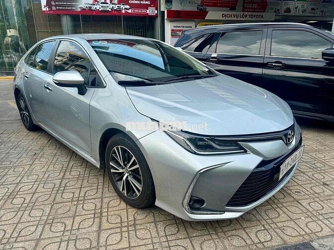 Toyota Corolla Altis 2022 1.8G Bạc