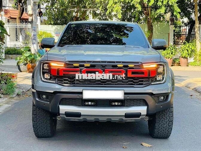 Raptor 3.000km xe lên số đồ đẹp bán tại hãng Ford