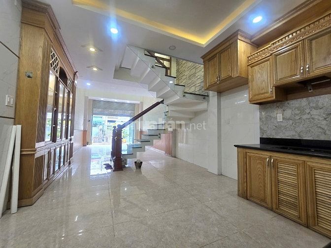 NGỘP BANK GIẢM 1 TỶ- Bán nhà Trường CHinh- 4x14- 5 tầng- 5PN, 6WC MỚI