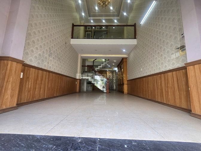 NGỘP BANK GIẢM 1 TỶ- Bán nhà Trường CHinh- 4x14- 5 tầng- 5PN, 6WC MỚI
