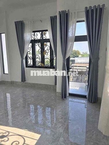 CẦN BÁN GẤP NHÀ  giá 950 triệu  – QL1A, TÂN LONG , TÂN NHỰT, 7