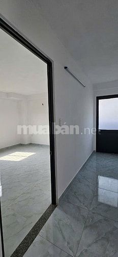 Cho thuê nhà mới KDC Làng Sen, 2pn 2wc giá 6tr/tháng