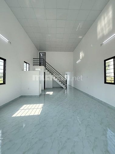 Cho thuê nhà mới KDC Làng Sen, 2pn 2wc giá 6tr/tháng