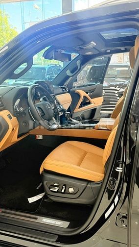Bán Lexus LX600 Urban 7 chỗ sản xuất 2025