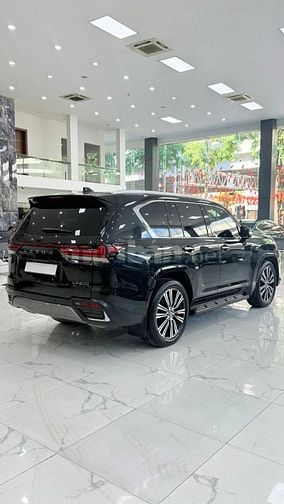 Bán Lexus LX600 Urban 7 chỗ sản xuất 2025