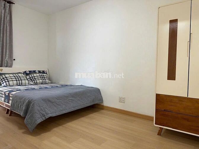 Cần bán chung cư Charm Plaza ngay Vincom Dĩ An 72m2 2PN 1WC
