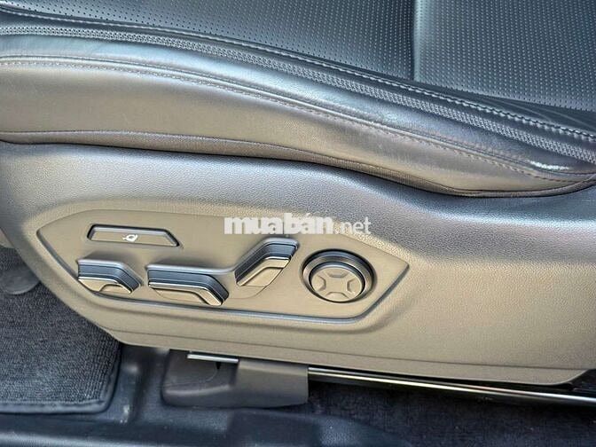 Hyundai Santafe 2024 Calligraphy 2.5T,màu trắng