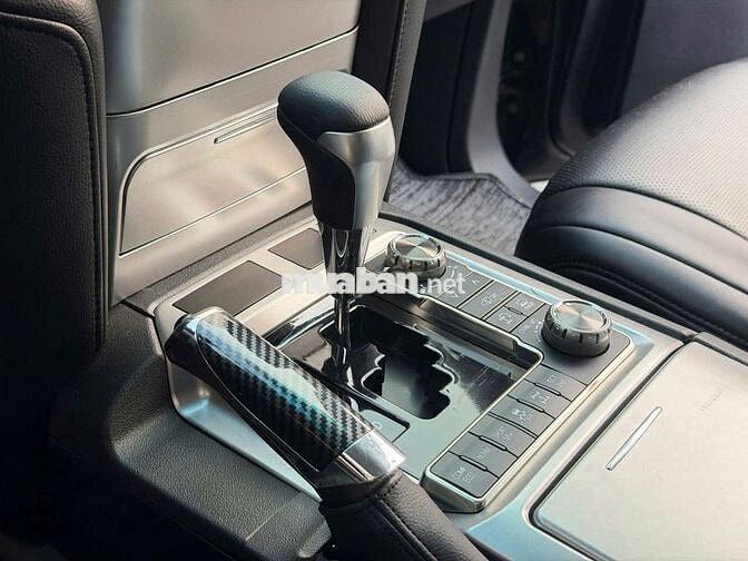 Bán LandCruiser Full model2020 Cao Cấp Sang Trọng