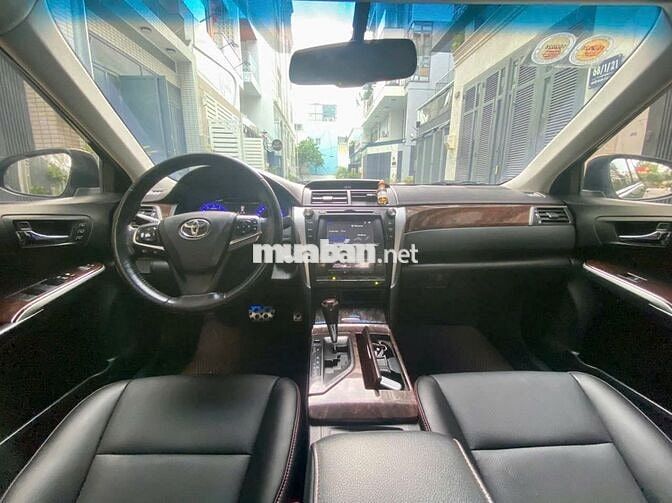 Toyota Camry 2016 2.5Q Đen 76.000 km