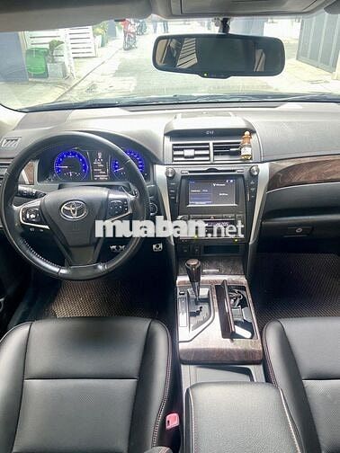 Toyota Camry 2016 2.5Q Đen 76.000 km